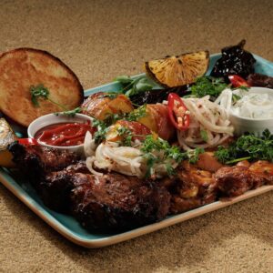 Плато мясное на углях